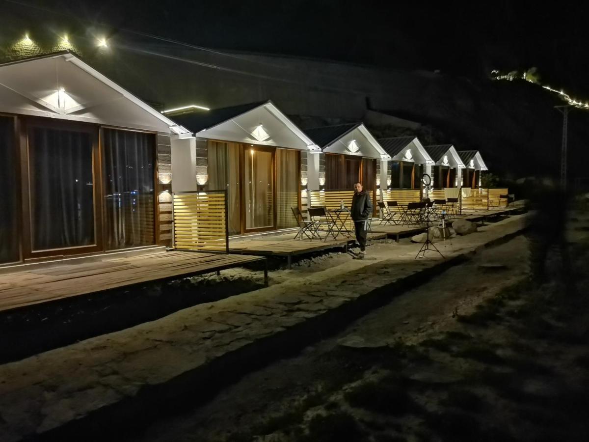 Horizon Resort Attabad Lake Hunza Karimabad  Exterior foto