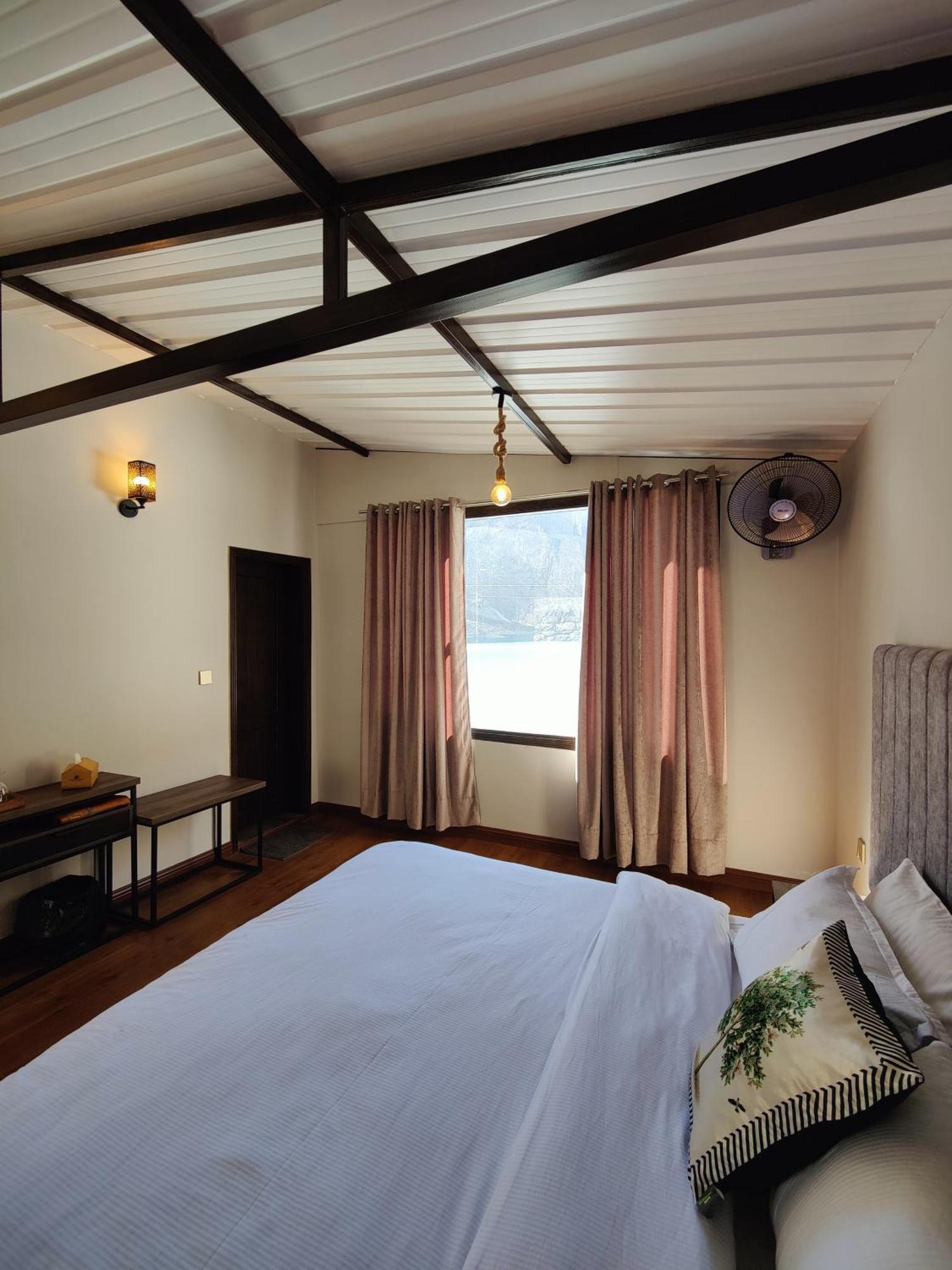 Horizon Resort Attabad Lake Hunza Karimabad  Exterior foto